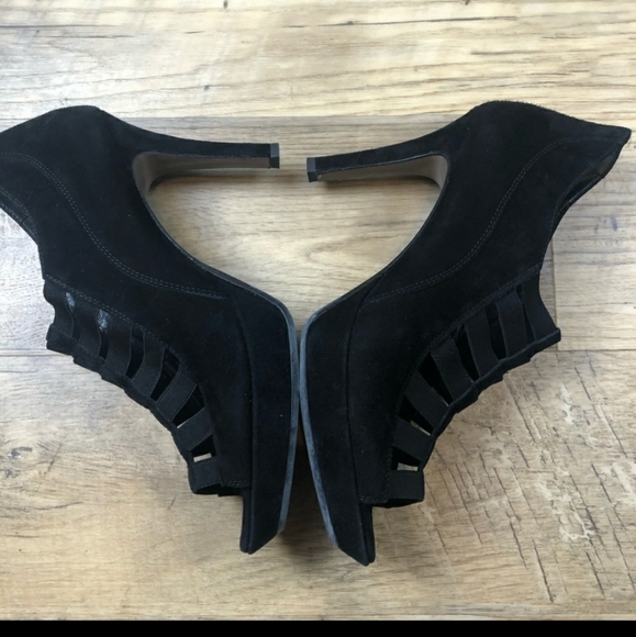 Paul Green Black Suede Peep Toe Heels - Picture 2 of 7